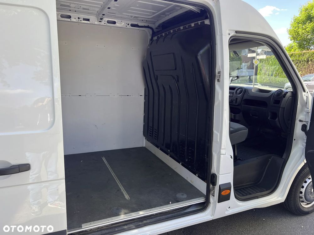 Renault Master - 10