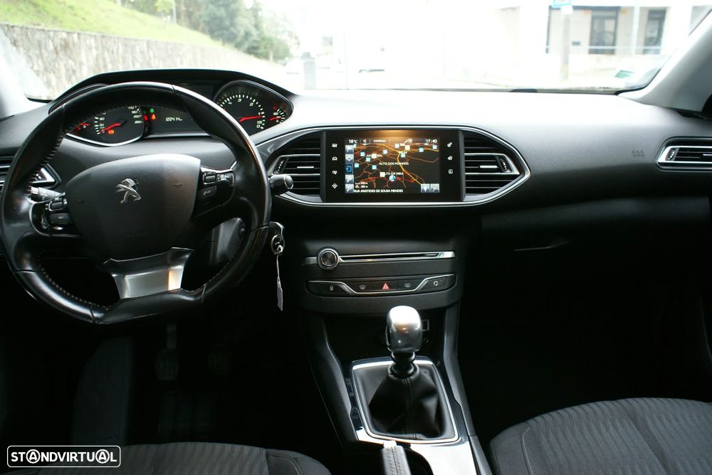 Peugeot 308 SW 1.6 BlueHDi Active J17 - 20