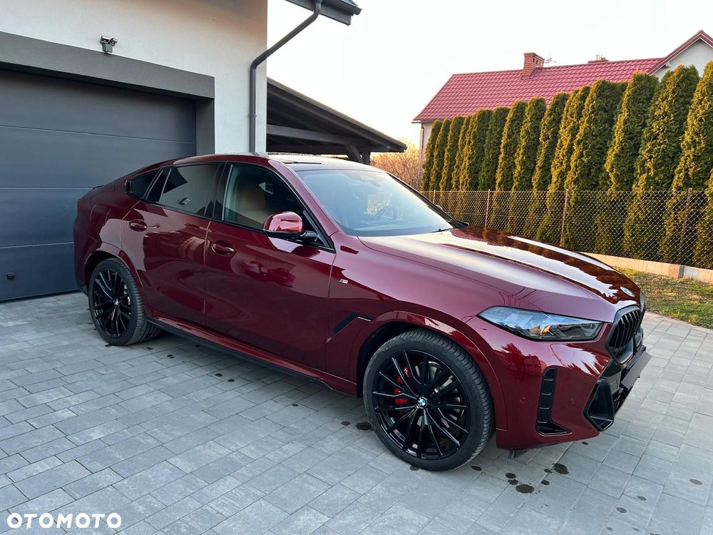 BMW X6M - 1