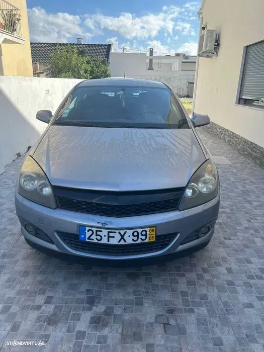 Opel Astra GTC 1.3 CDTi - 1