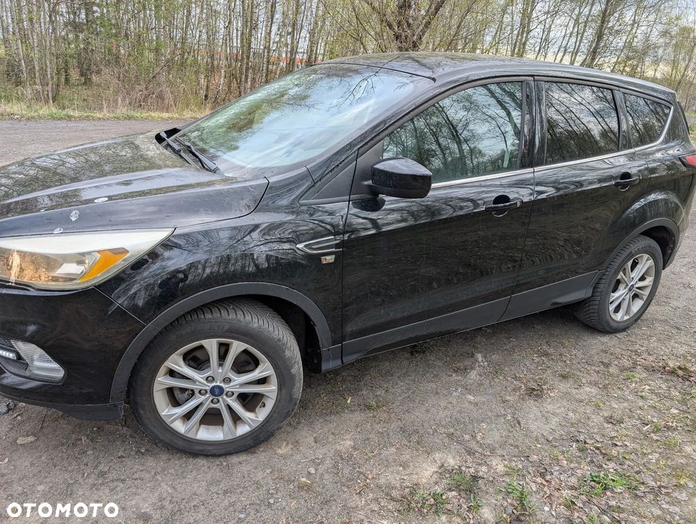 Ford Escape 2.0 EcoBoost AWD Titanium - 2