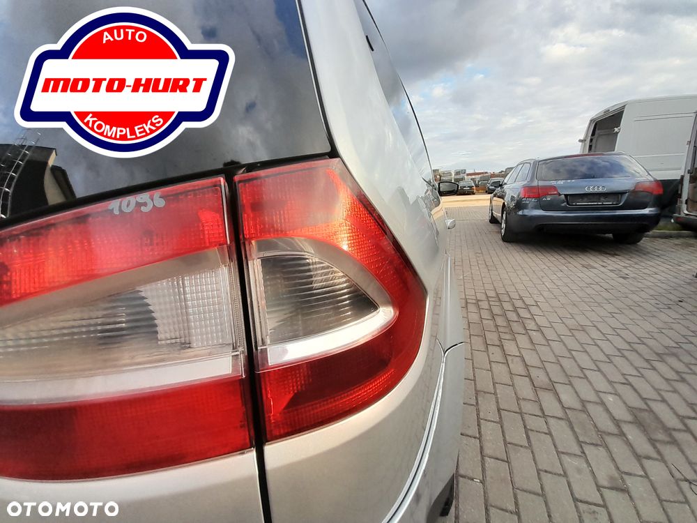 FORD GALAXY MK3 LAMPA PRAWA TYLNA PRAWY TYŁ W BŁOTNIK