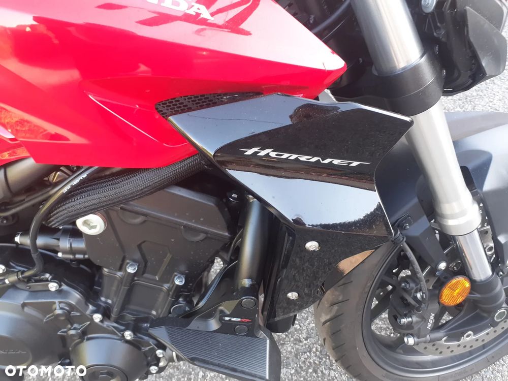 Honda CB - 8