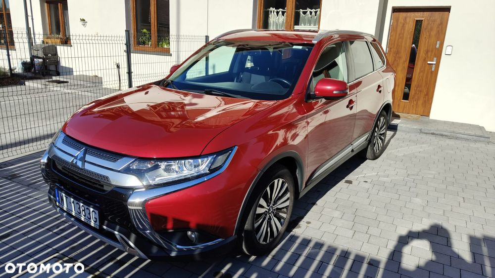 Mitsubishi Outlander 2018 photo 5