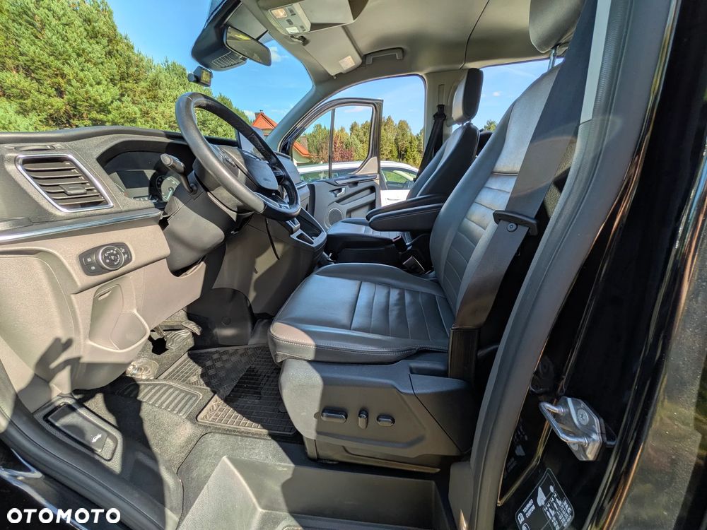 Ford Tourneo Custom 2.0 EcoBlue L2 Titanium SelectShift - 29
