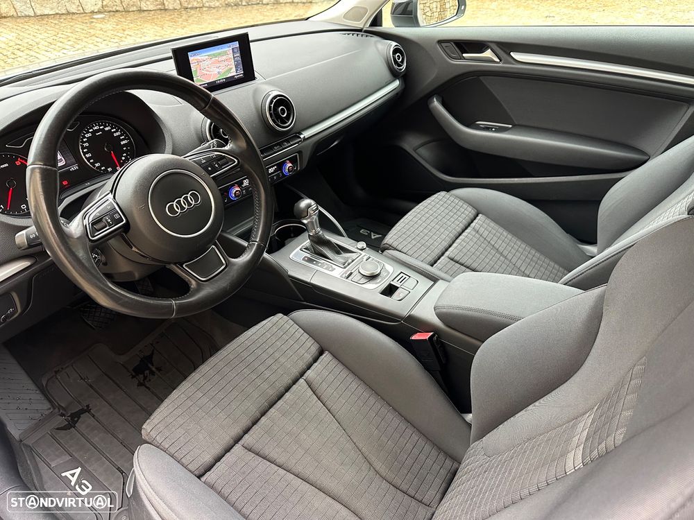 Audi A3 2.0 TDI S-line S tronic - 18