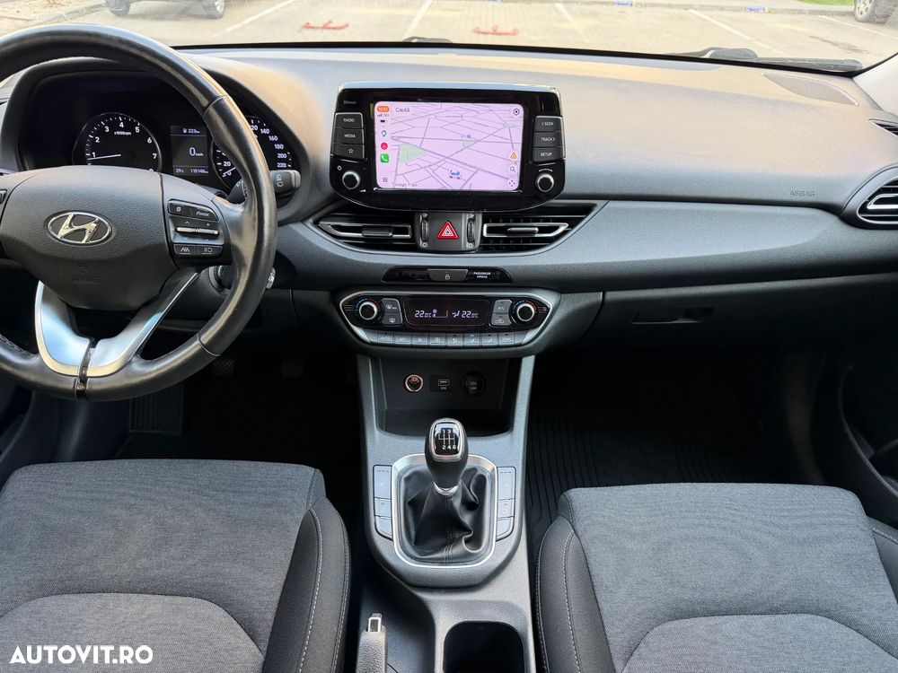 Hyundai i30 1.5 110CP 5DR M/T Highway - 9