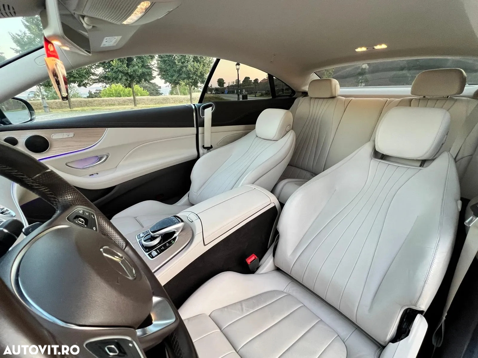 Mercedes-Benz E - 8