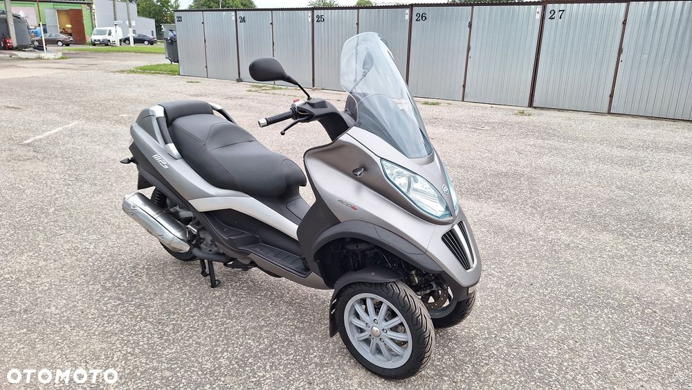 Piaggio MP-3 - 13