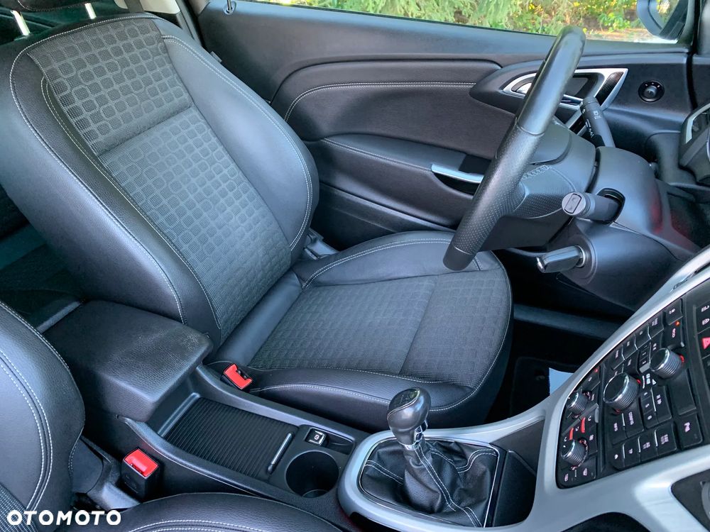 Opel Astra 1.4 Turbo Innovation - 37