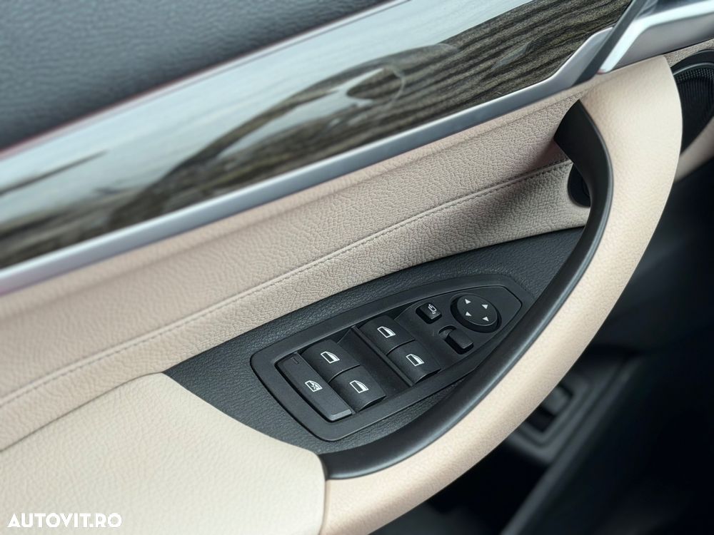 BMW X1 sDrive20i Aut. Sport Line - 37