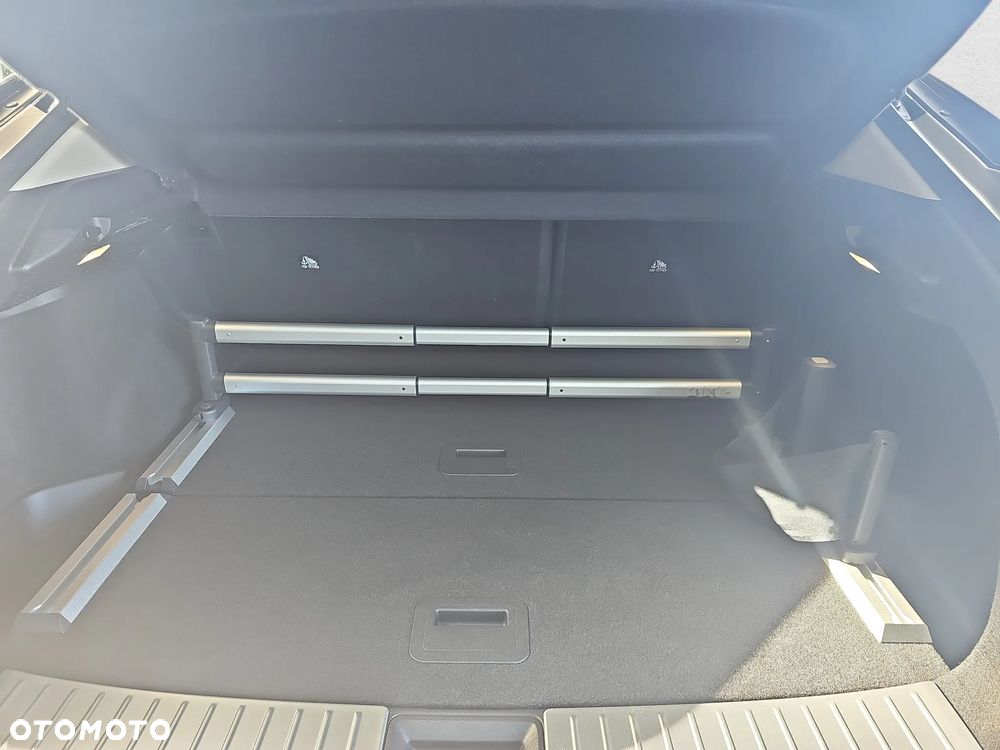 Nissan Ariya 87kWh E-4orce Evolve - 21