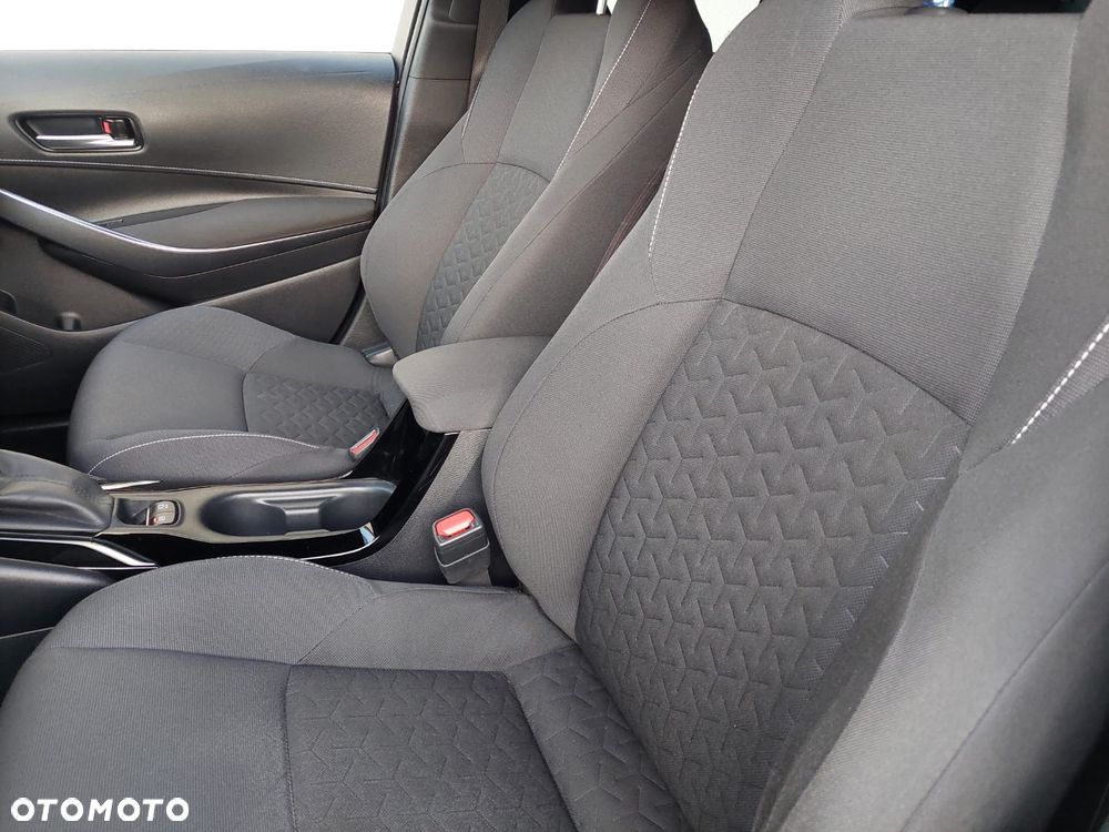 Toyota Corolla ver-1-8-hybrid-comfort - 22