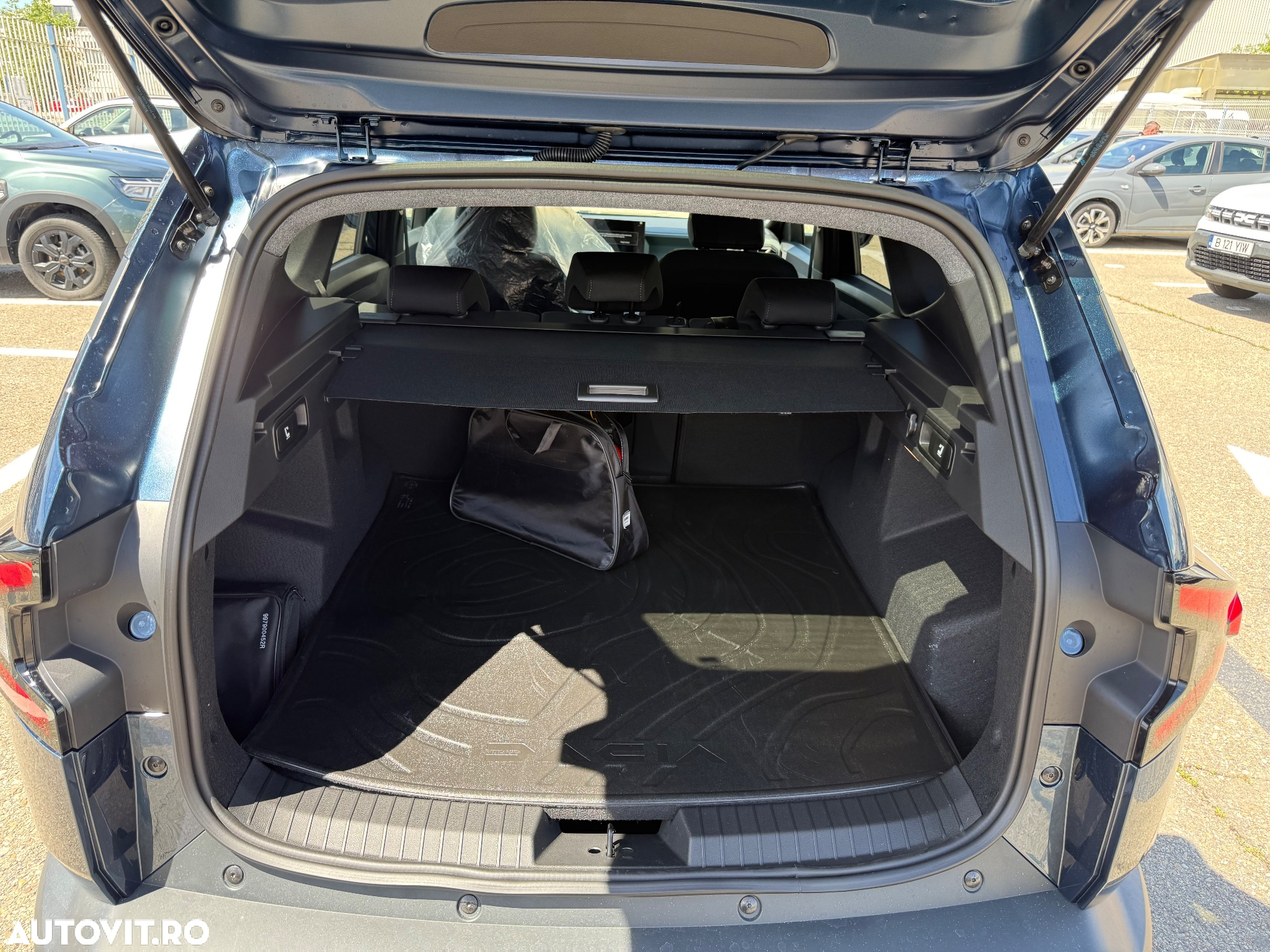 Dacia Bigster TCe 130 4X4 MHEV Extreme - 12
