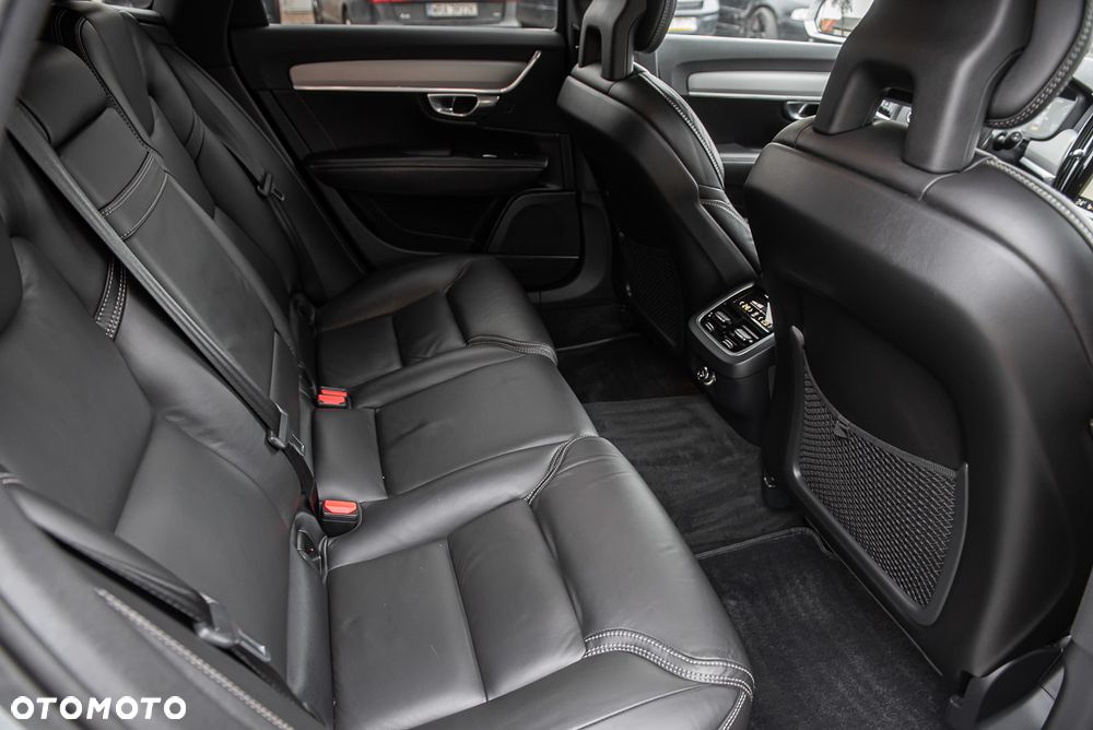 Volvo V90 D5 AWD Geartronic Inscription - 31