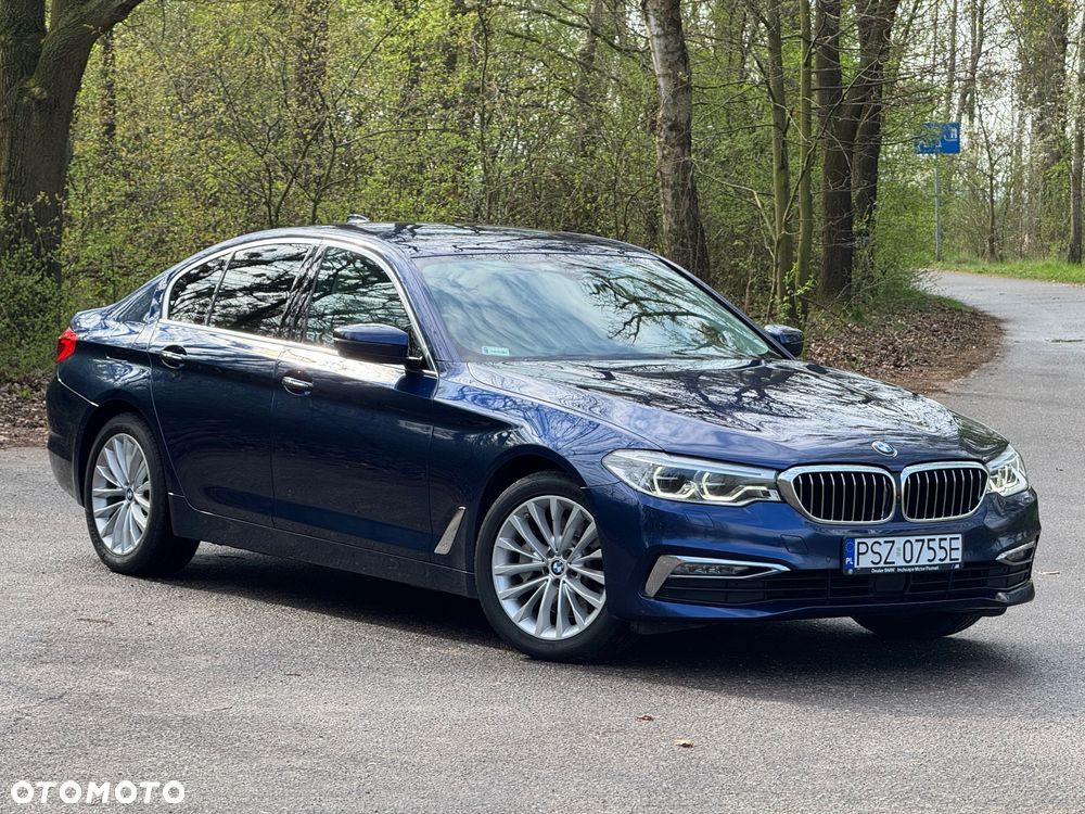 BMW Seria 5 530i xDrive Luxury Line - 3