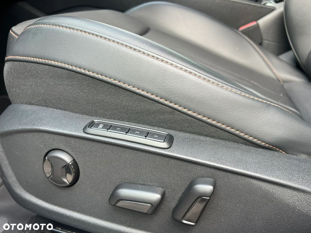 Cupra Leon 1.5 eTSI DSG - 13