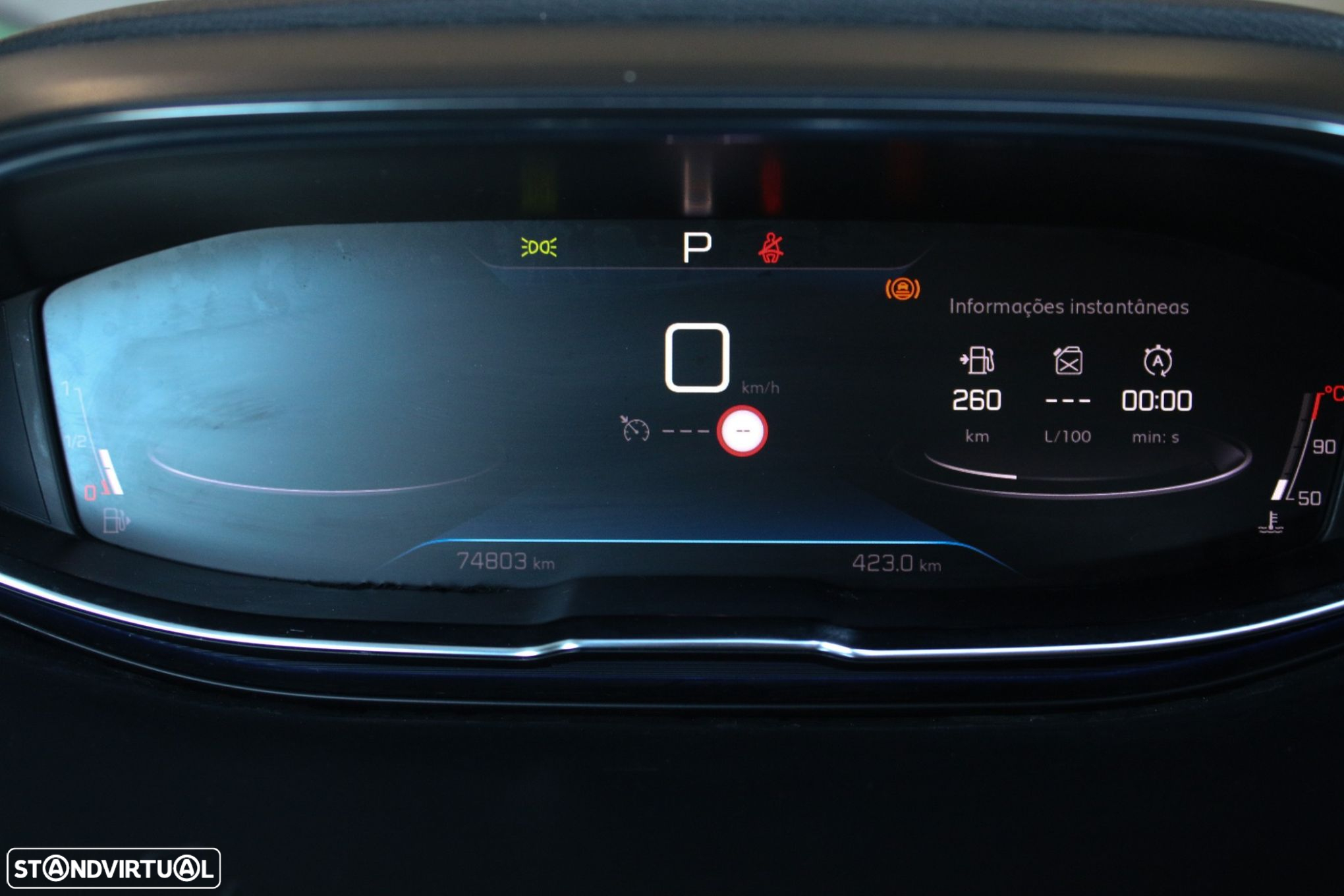 Peugeot 5008 1.2 PureTech Allure EAT8 - 24