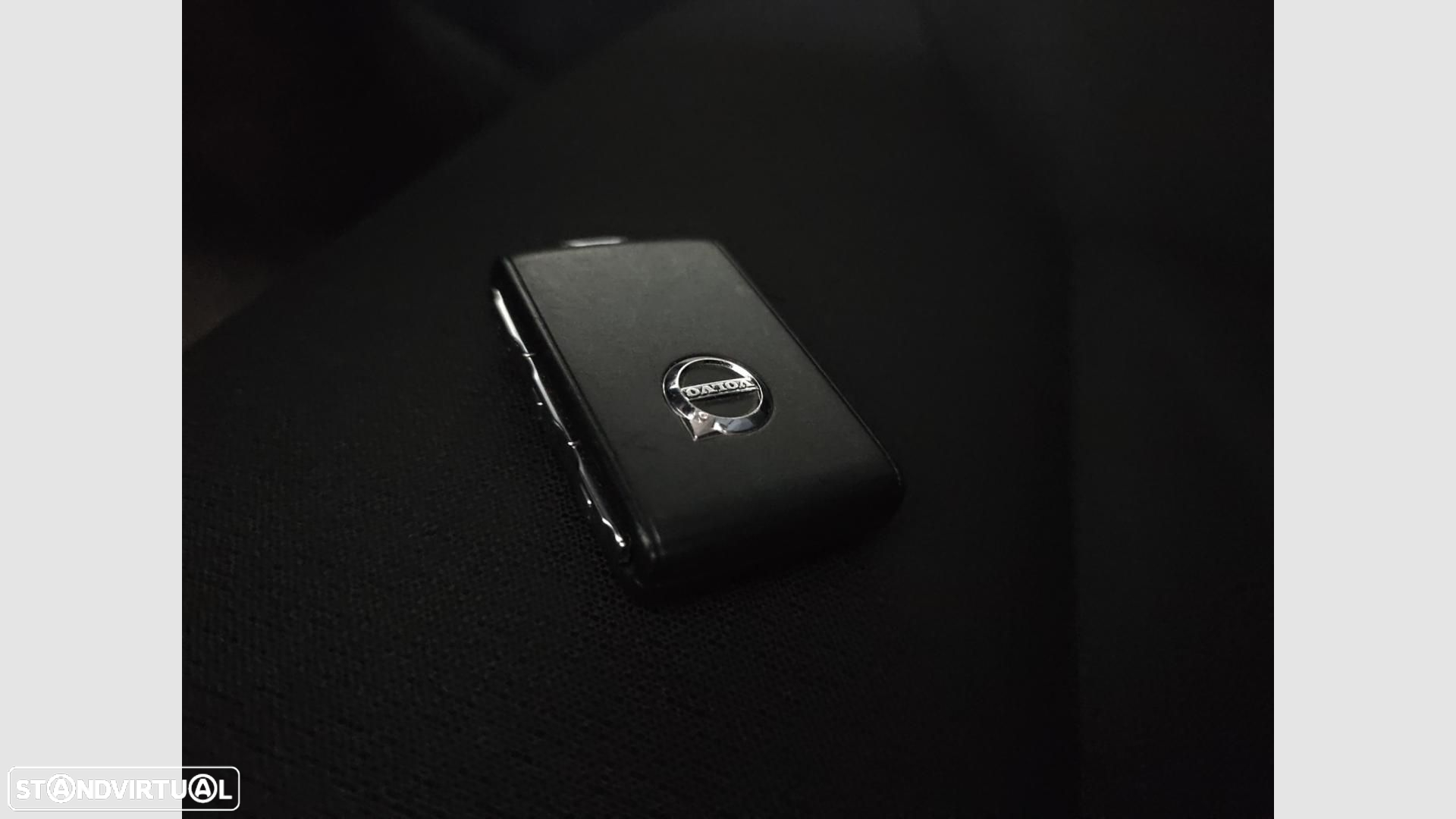 Volvo V60 2.0 T6 AWD TE Inscription - 24