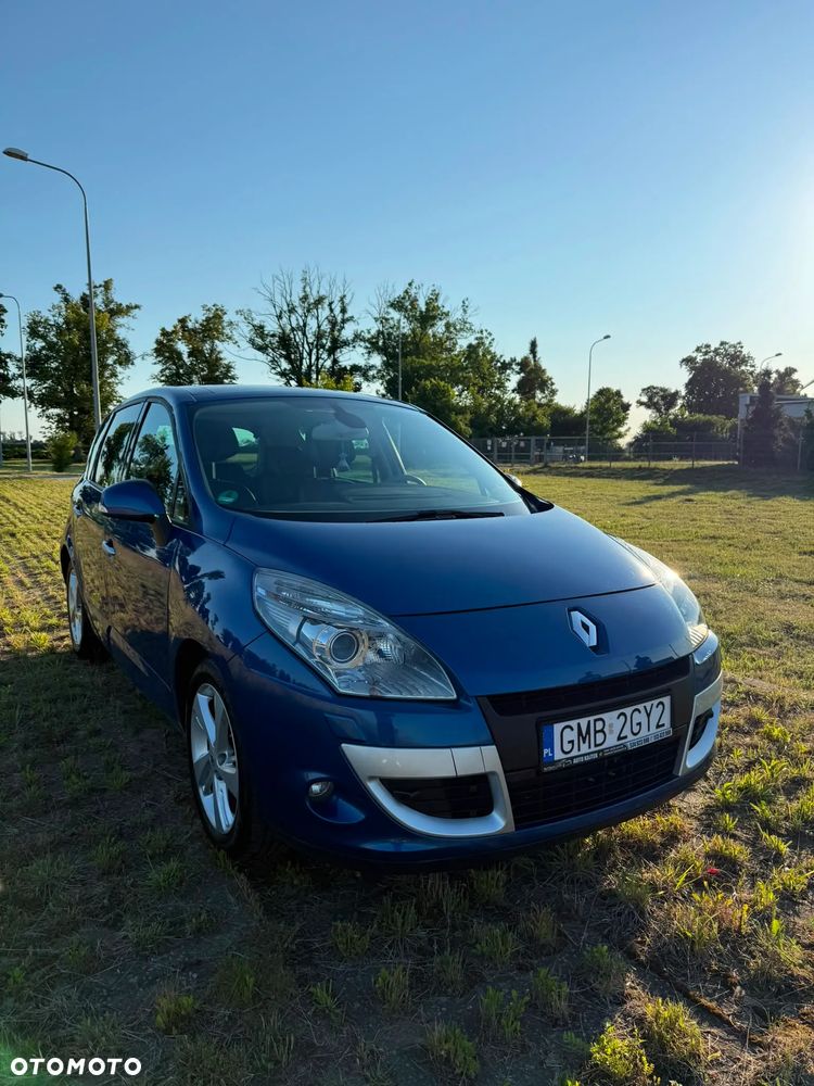 Renault Scenic 2.0 16V 140 CVT Luxe - 11