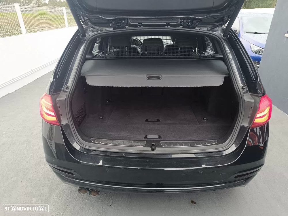 BMW 320 d Touring Aut. M Sport - 12