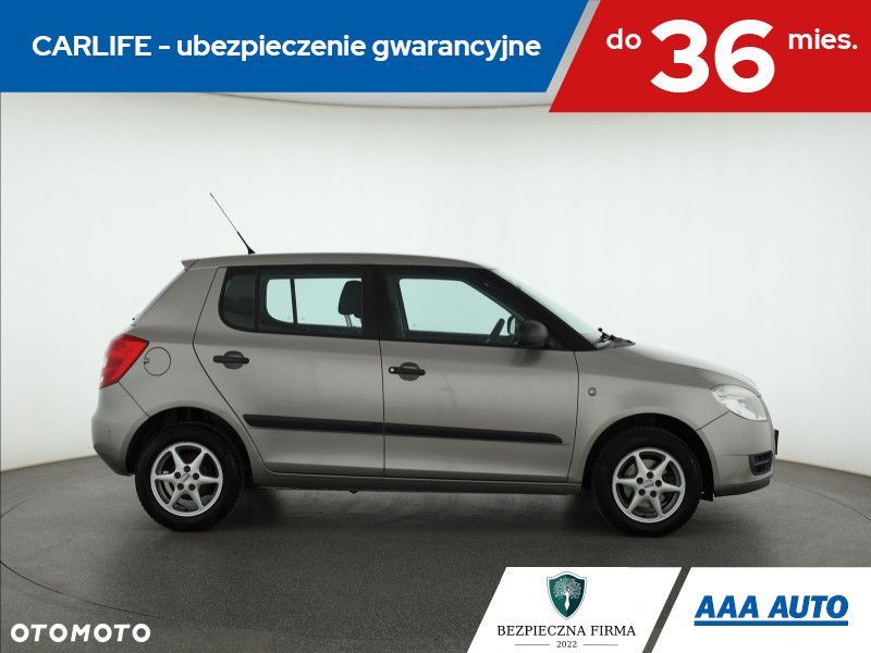 Skoda Fabia - 8