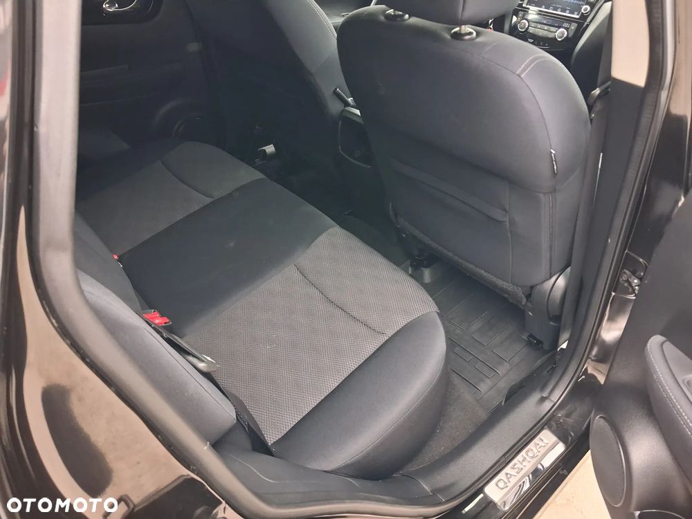 Nissan Qashqai 1.2 DIG-T N-Connecta - 17