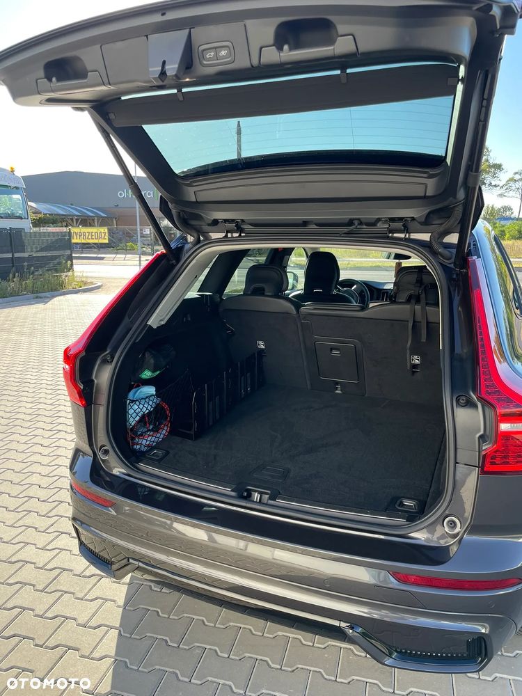 Volvo XC 60 B4 D AWD Plus Dark - 10