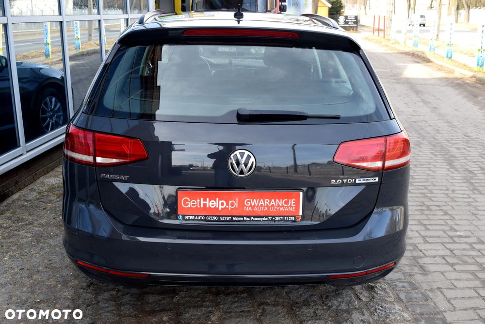 Volkswagen Passat 2.0 TDI (BlueMotion Technology) Comfortline - 13