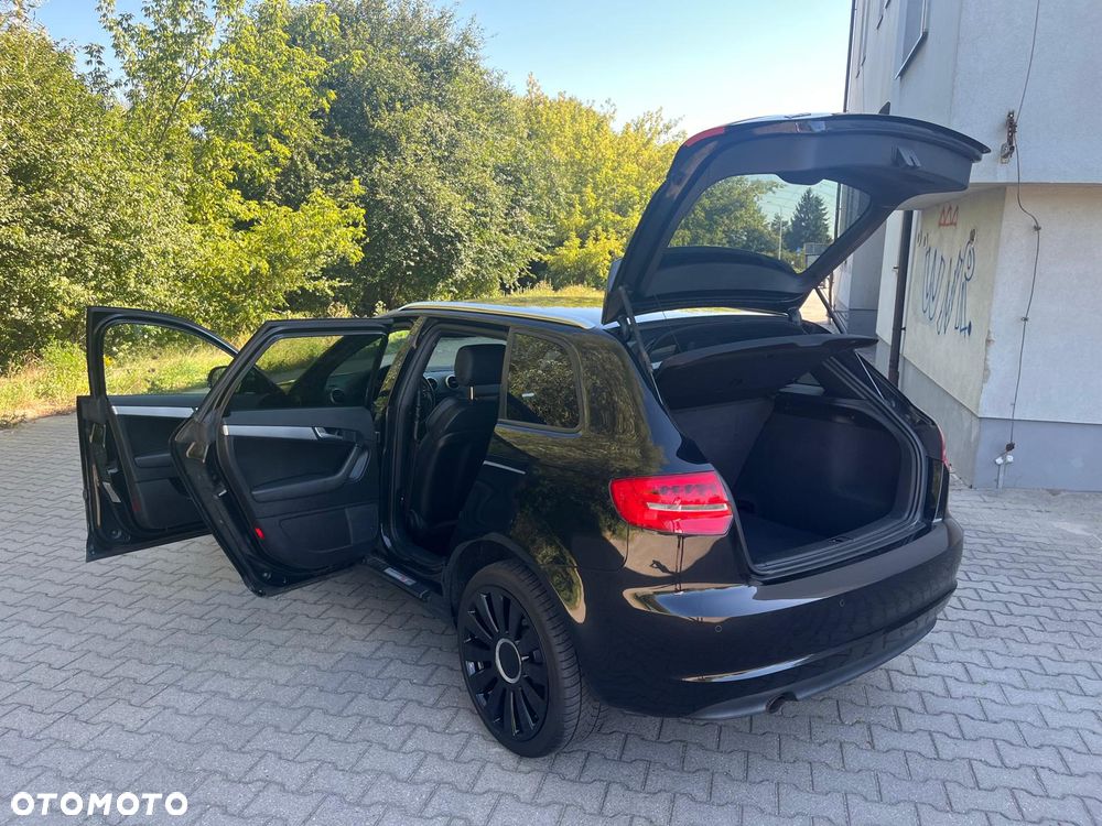 Audi A3 Sportback 2.0 TDI DPF S line Sportpaket (plus) - 19