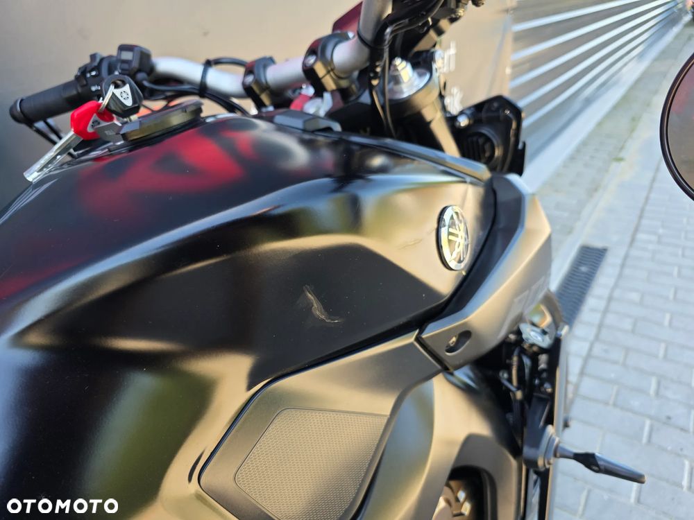 Yamaha MT - 30