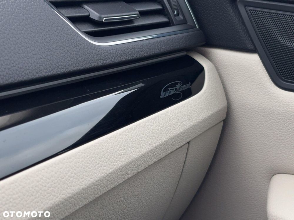 Skoda Superb 2.0 TDI L&K DSG - 27