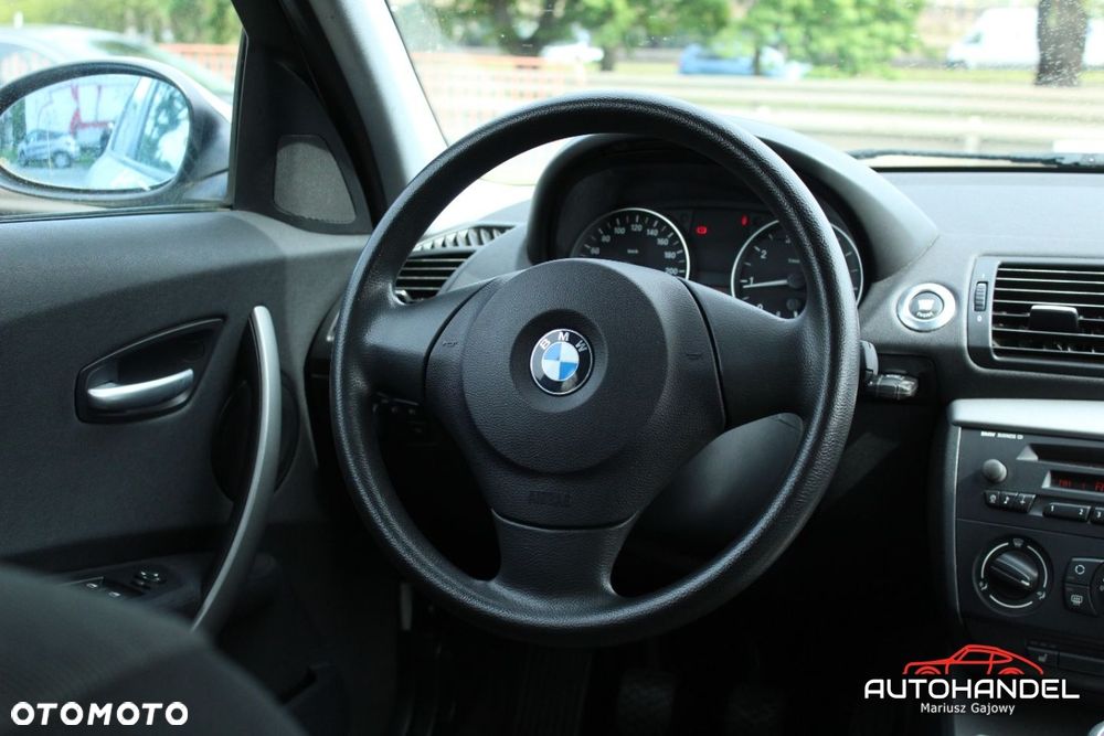 BMW Seria 1 - 10