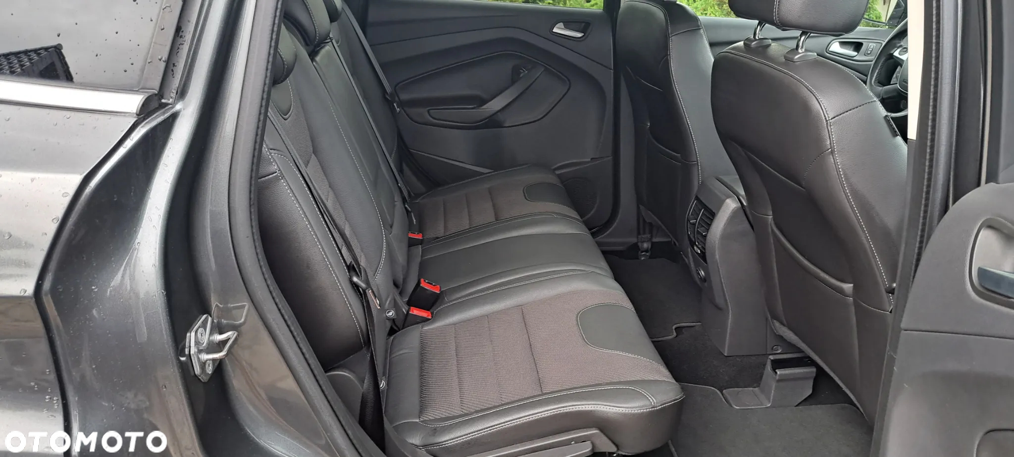 Ford Kuga 2.0 TDCi 4x4 Titanium - 9