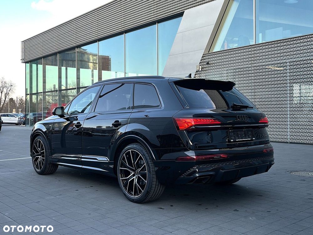 Audi Q7 - 3