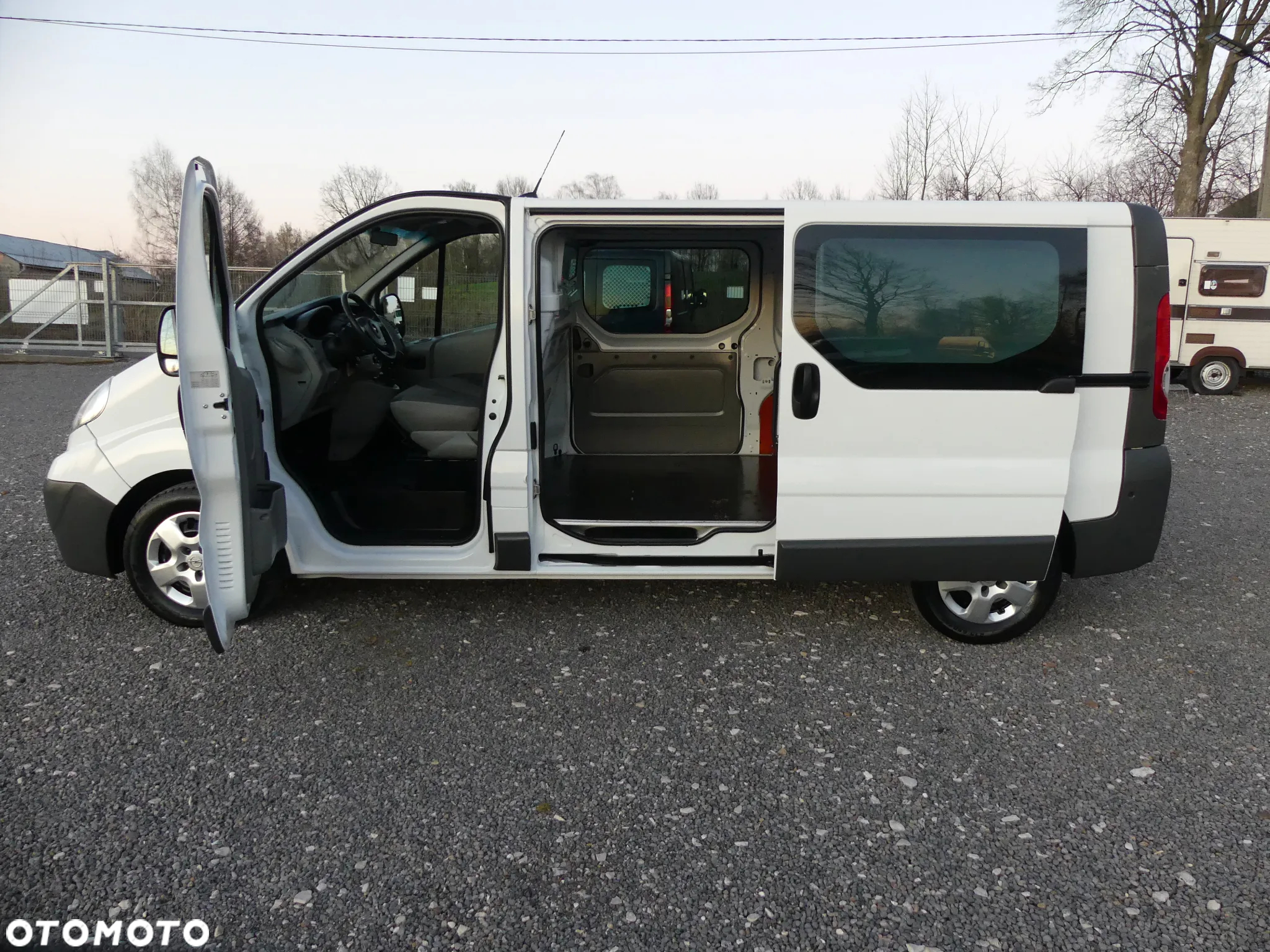 Opel VIVARO 2.0CDTI*115KM*2013r. - 27