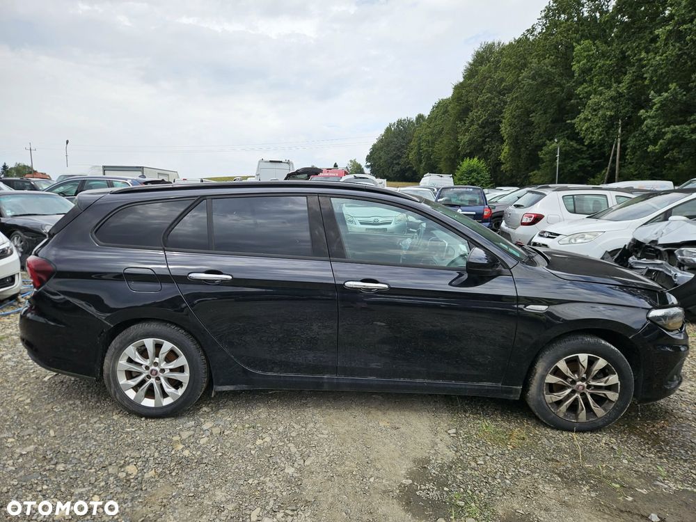 Fiat Tipo 1.6 MultiJet DCT Sport - 4