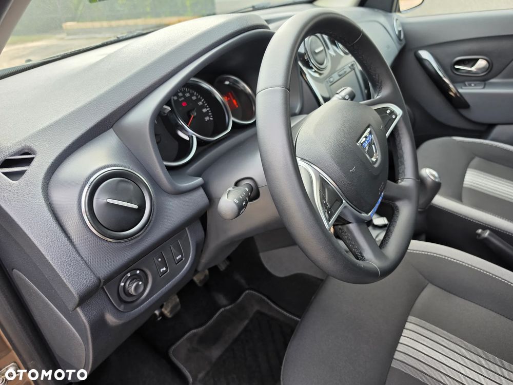 Dacia Sandero 0.9 TCe SL Celebration S&S EU6 - 20