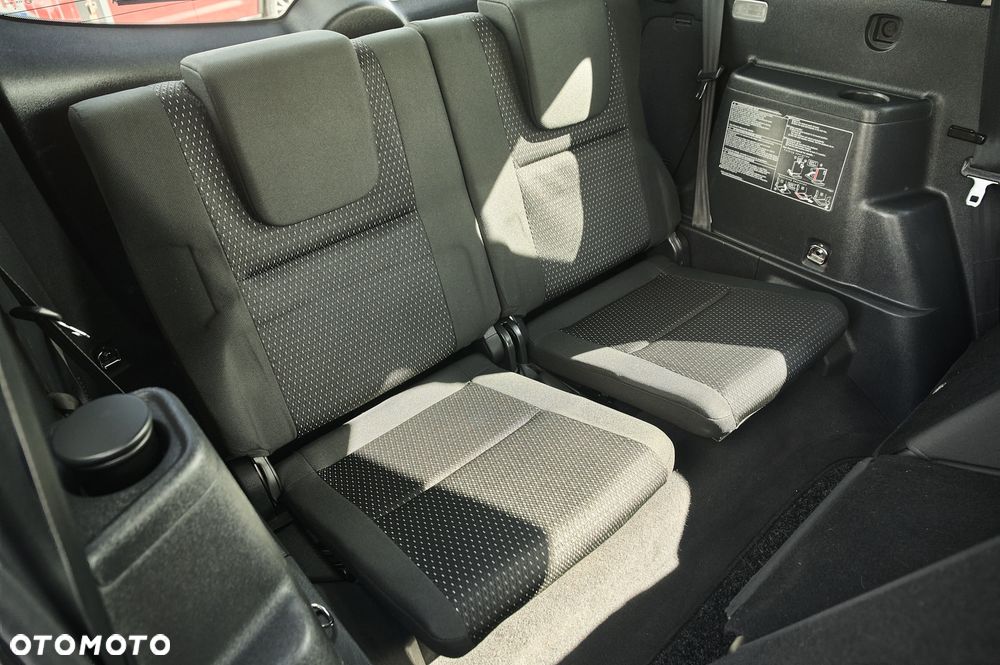 Toyota Corolla Verso - 29