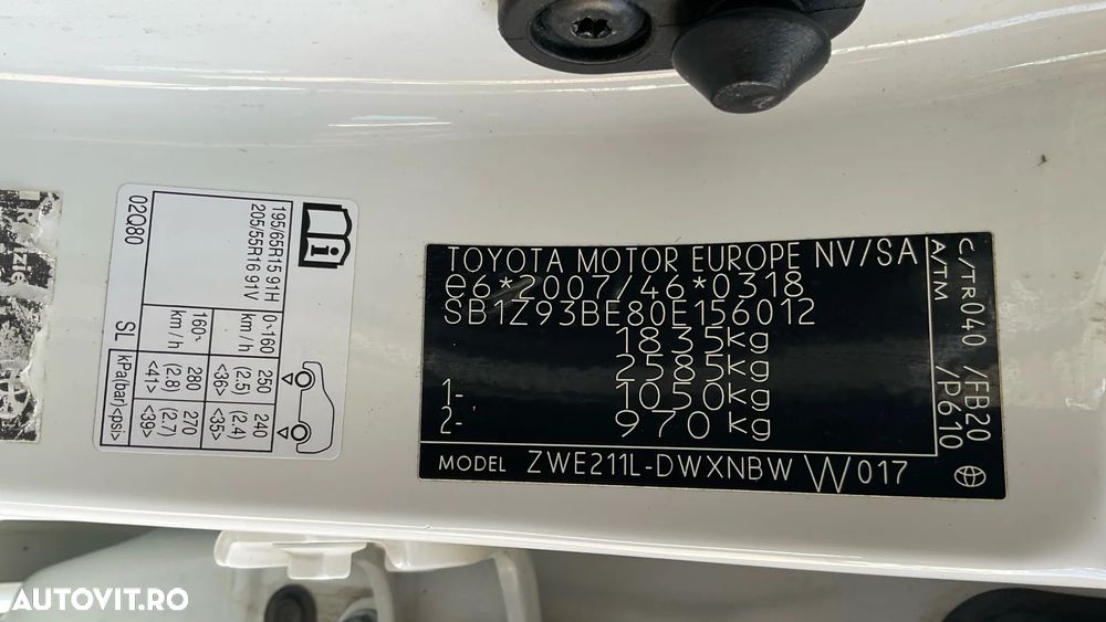 Toyota Corolla 1.8 HSD Dynamic - 37