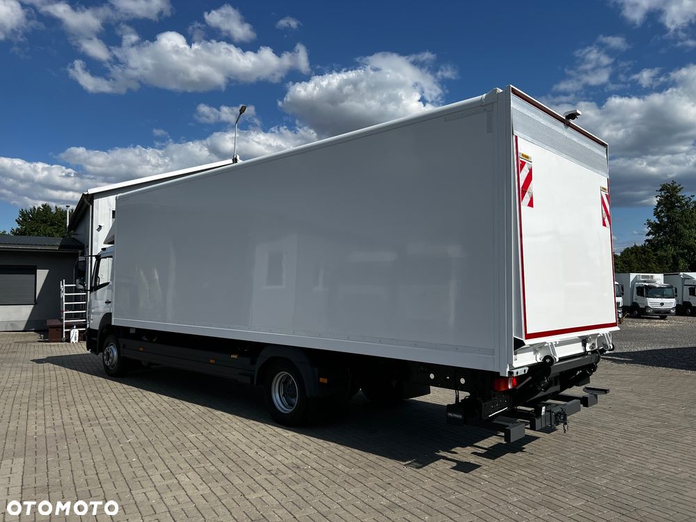 Mercedes-Benz ATEGO - 8