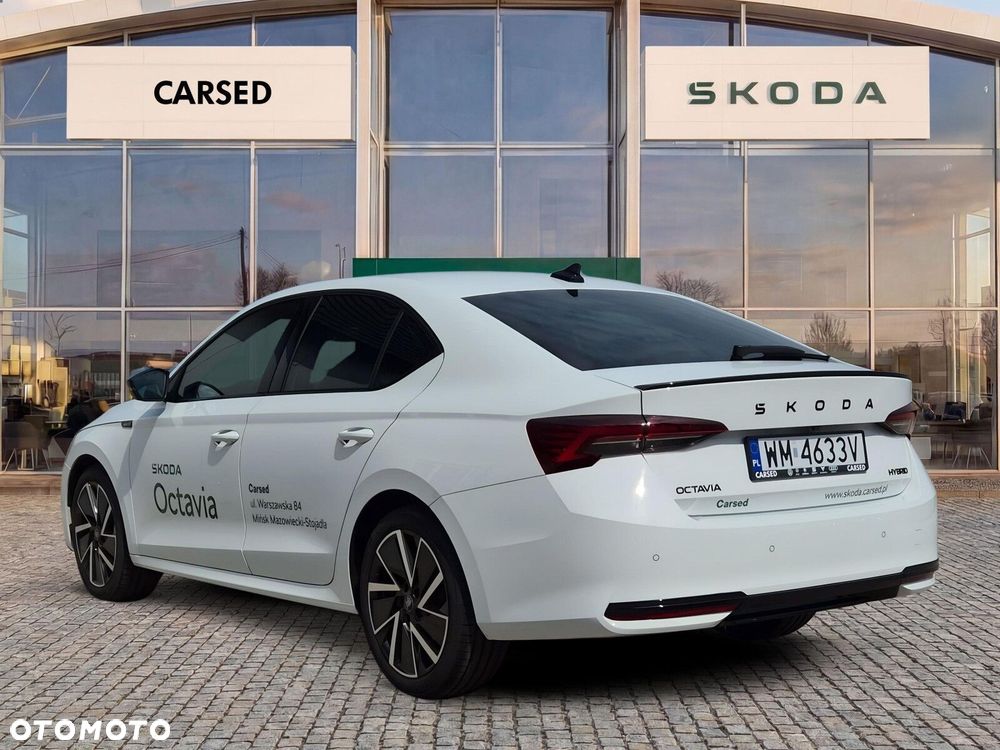Skoda Octavia 1.5 TSI mHEV Sportline DSG - 4