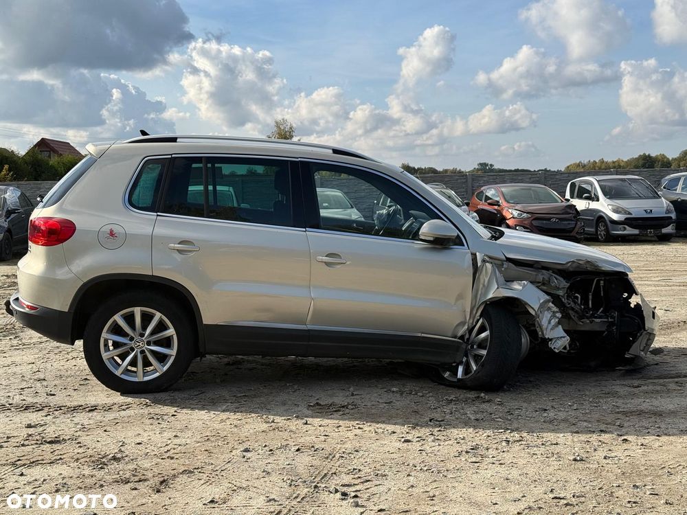 Volkswagen Tiguan - 5