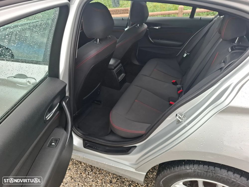 BMW 116 d Line Sport - 9