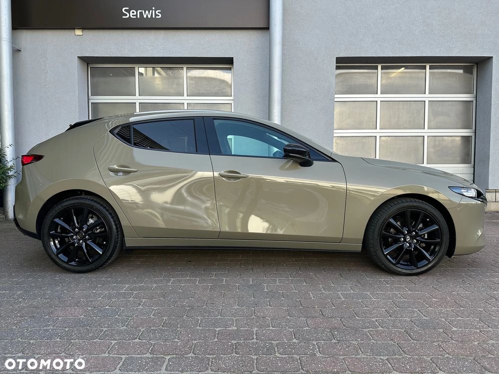 Mazda 3 - 8