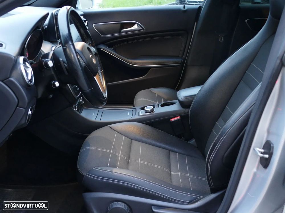 Mercedes-Benz CLA 200 CDi Urban Aut. - 20