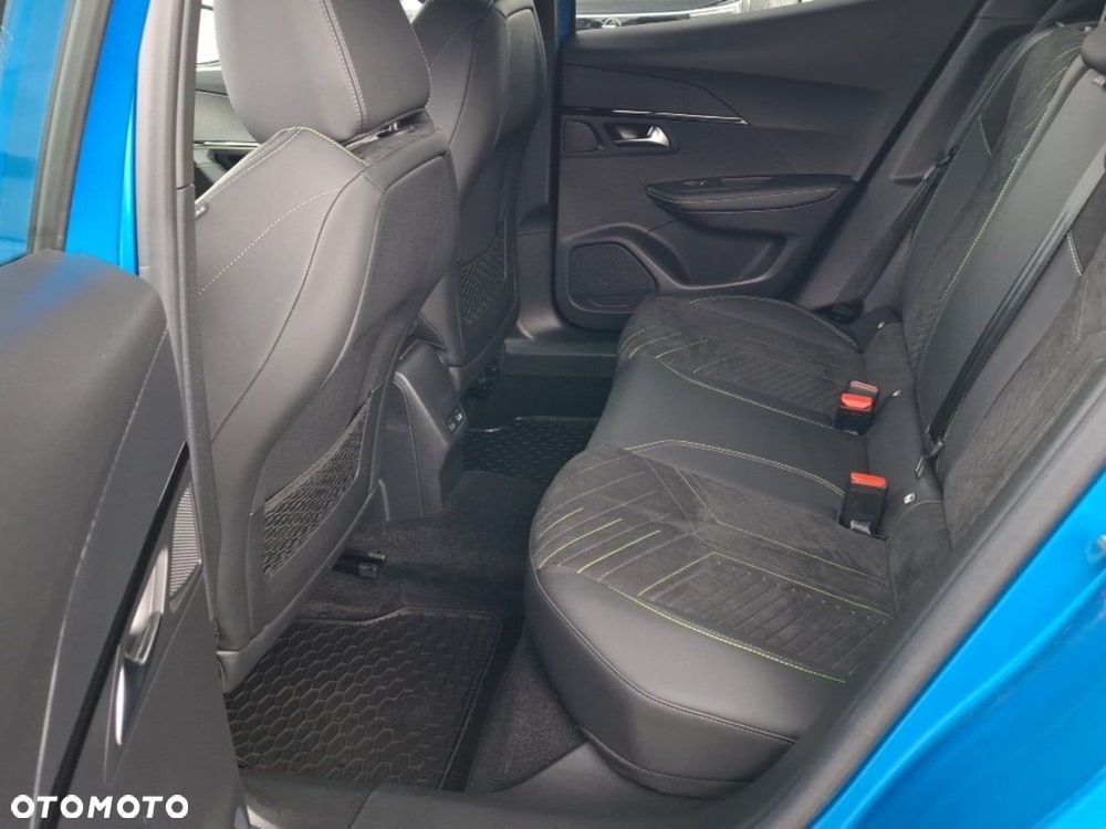 Peugeot 2008 1.2 PureTech GT S&S EAT8 - 12