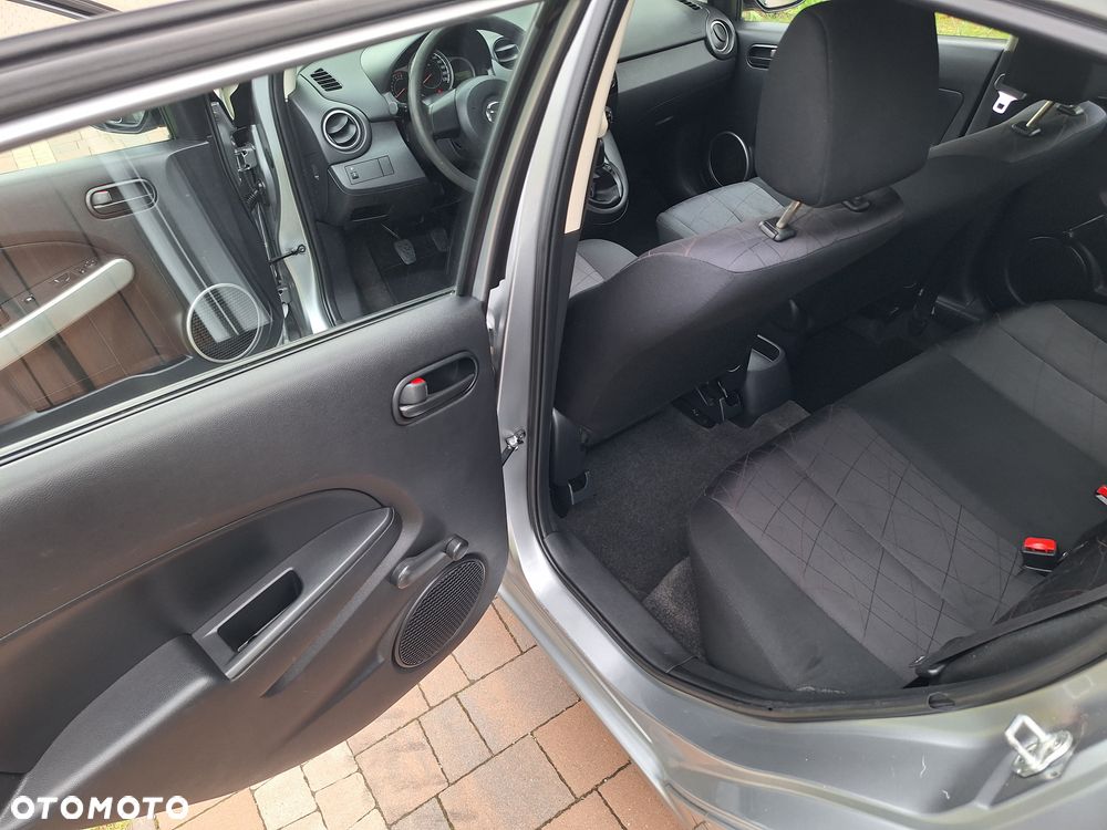 Mazda 2 1.3 Trend & Fun - 22