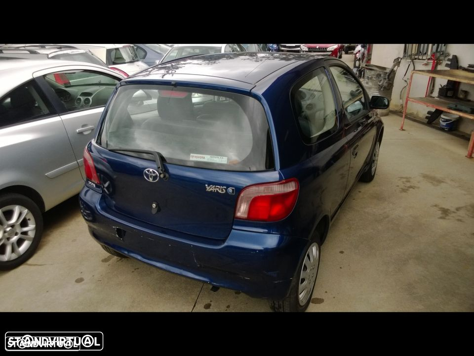 Traseira/Frente/Interior Toyota Yaris 2001 - 2