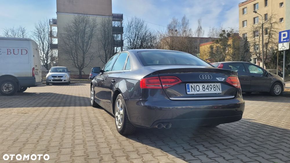 Audi A4 Limousine 2.0 TDI e DPF - 5